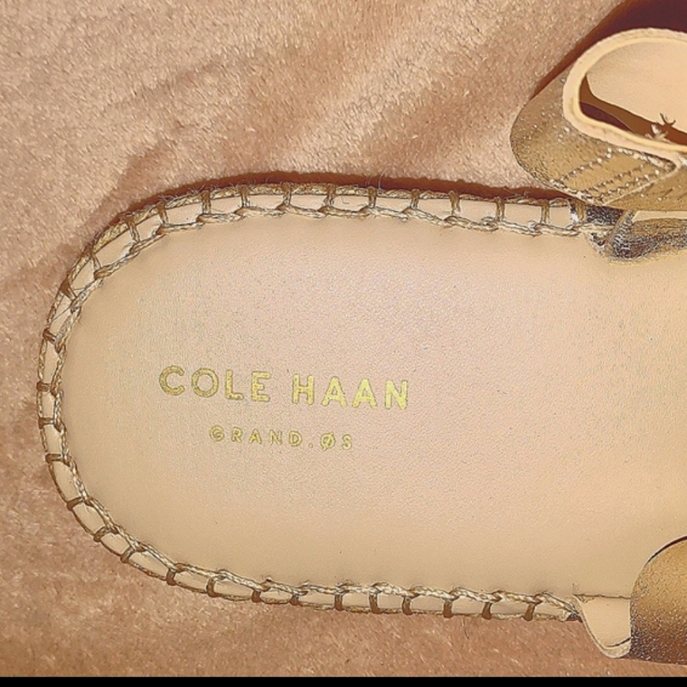 👣Cole Haan👣 Soft Gold Metallic  Cloudfeel Leather footwear - Picture 10 of 14